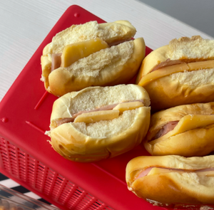Sandwichitos de Jamón con Queso