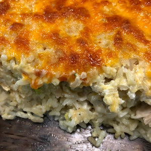 Cacerola de Arroz con Pollo, Broccoli y Cheddar